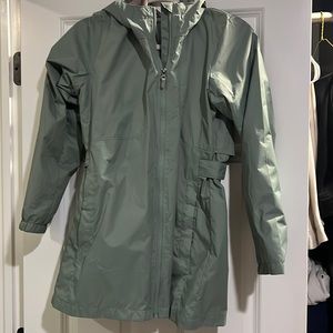 Green rain coat, Columbia